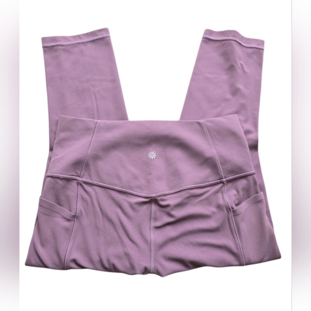 Athleta Salutation Stash Pocket tight - Picture 5 of 6